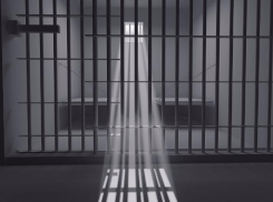 Сын ради передачи продуктов матери в СИЗО пошел на кражу