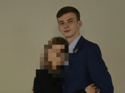 В Сочи начались обыски у комсомольцев города