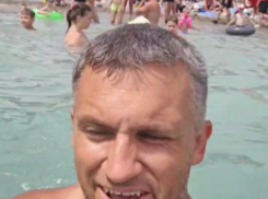 «Рискую своим здоровьем»: блогер Маковозов раскритиковал отдых в Кабардинке