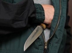  Наркроман по дороге в Темрюк угнал машину у женщины-таксиста 