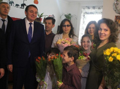 Аттракцион невиданной щедрости устроил мэр Сочи Пахомов