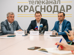 Переполненный транспорт, льготный проезд и недовольство горожан: власти Краснодара о проблемах после отмены школьных автобусов