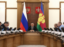 В Краснодарском крае по нацпроектам строят и благоустраивают сотни объектов