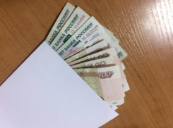 Начальник исправительной колонии и сотрудник Бюро СМЭ Кубани пойдут под суд за дачу взятки