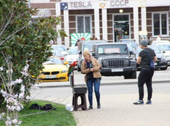 Фотографы-мошенники с обезьяной в Сочи «прославились» на весь интернет