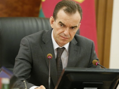 «Краснодар плетется в позорном хвосте региона», — Кондратьев раскритиковал Первышова за срыв сроков строительства школ