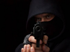 Кубанский таксист в ужасе отдал всю выручку от вида грабителя с игрушкой