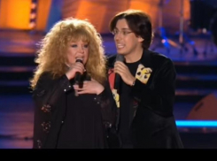 Депутат Госдумы от Краснодарского края предложил лишить Галкина* и Пугачеву роскошного замка 