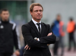  Экс-тренер «Краснодара» Кононов ушел из «Ахмата» 