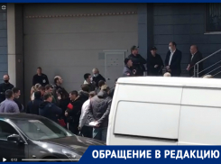 «Вот так у нас борются с коронавирусом – люди стоят по трое суток в очереди», - краснодарец о получении спецпропусков
