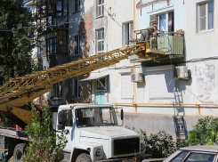 Девочке сломало позвоночник из-за обрушения балкона в Темрюке