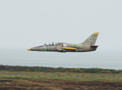 Военный самолет рухнул на севере Кубани