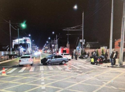 Стали известны подробности ДТП с двумя мотоциклами и легковушкой в Краснодаре 