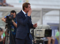 После матча в Грозном тренера «Краснодара» закидали с трибун