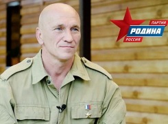 «Ангел русского духа»: Герой России Андрей Богатов впервые рассказал о легендарном подвиге и помощи защитникам Родины