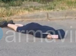 В Армавире нашли на улице мёртвого мальчика