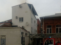  Черный дым над «Домом книги» напугал краснодарцев 