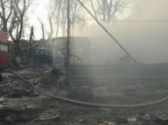 При тушении свалки в Динском районе были обнаружены 4 сгоревших мужчин