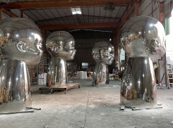 В парк Галицкого американский скульптор сделал новые арт-объекты 