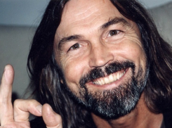 Никас Сафронов даст мастер-класс в институте моды Сочи