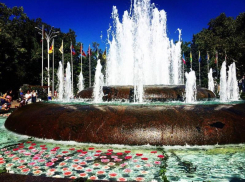 В Краснодаре заработали фонтаны