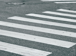 В Туапсе на «зебре» автомобиль сбил 2-летнего ребенка 