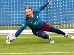 Будет штамповать трофеи: специалисты оценивают выигрыш Матвеем Сафоновым Суперкубка в составе «ПСЖ»