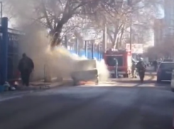 В центре Краснодара сгорела «шестерка» 