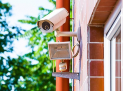 Видеонаблюдение в школах и детсадах Краснодара обойдется почти в 3 млн рублей