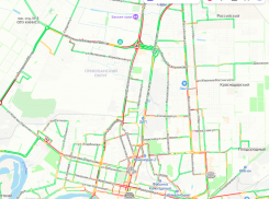 Краснодар встал в 8-балльных пробках