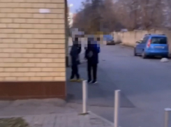 Дети закидывают петардами балконы краснодарцев