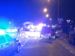 На Кубани водитель «БМВ» устроил ДТП: один человек погиб, четверо в больнице