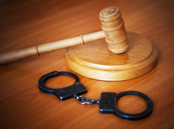  Мужчина избил и задушил отказавшую ему женщину в Апшеронском районе 