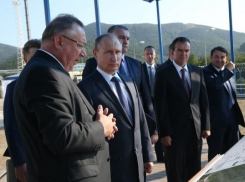 Путин побывал с рабочим визитом в Новороссийске