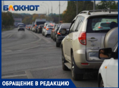 Проблемный перекресток в Знаменском стал причиной пробок даже в выходные