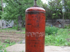 Женщина, пострадавшая от взрыва газа под Краснодаром, доставлена в больницу 