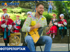 Флешмоб, танцы и песни: День России отгремел в Краснодаре