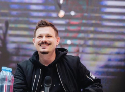 О творчестве, личной жизни и усах поговорил краснодарских рэпер PLC с фолловерами