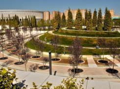  Парк Сергея Галицкого «Краснодар» с мокро-сухим водоемом, фонтанами и амфитеатром открылся 