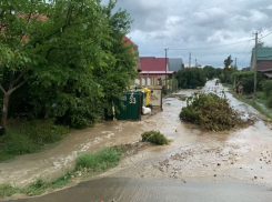 Штормовое предупреждение в Краснодарском крае продлили еще на несколько дней
