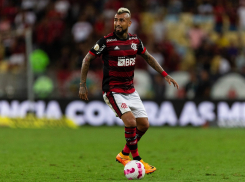 Онлайн, внимание, мяч: Wink покажет финальные туры чемпионата Бразилии в прямом эфире