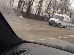 Под Краснодаром карета скорой помощи сбила мужчину насмерть