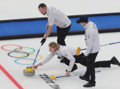 Вот и первая победа: кубанские керлингисты обыграли команду из Китая на Олимпиаде