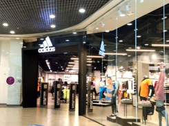 Adidas уходит из Краснодара с 14 марта