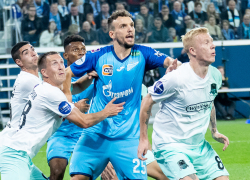 ФК «Краснодар» сыграл вничью с «Зенитом» и сохранил за собой первое место в Российской премьер-лиге