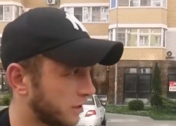 В Краснодаре пассажиры отказались платить глухому таксисту и обматерили его