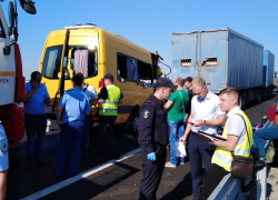 Большинство пассажиров микроавтобуса, разбившегося в Крыму, - жители Кубани