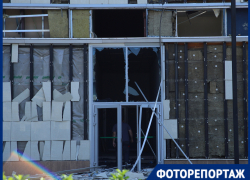 Горы битого стекла: кадры последствий ночной атаки ВСУ на Краснодар 