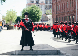 Мини-парады проведут казаки в Сочи перед ЧМ-2018