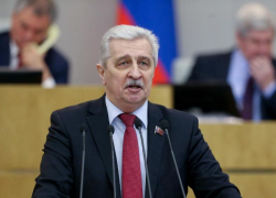 «Три года подряд идет вымирание страны», - депутат Госдумы от Кубани Николай Осадчий о демографической ситуации